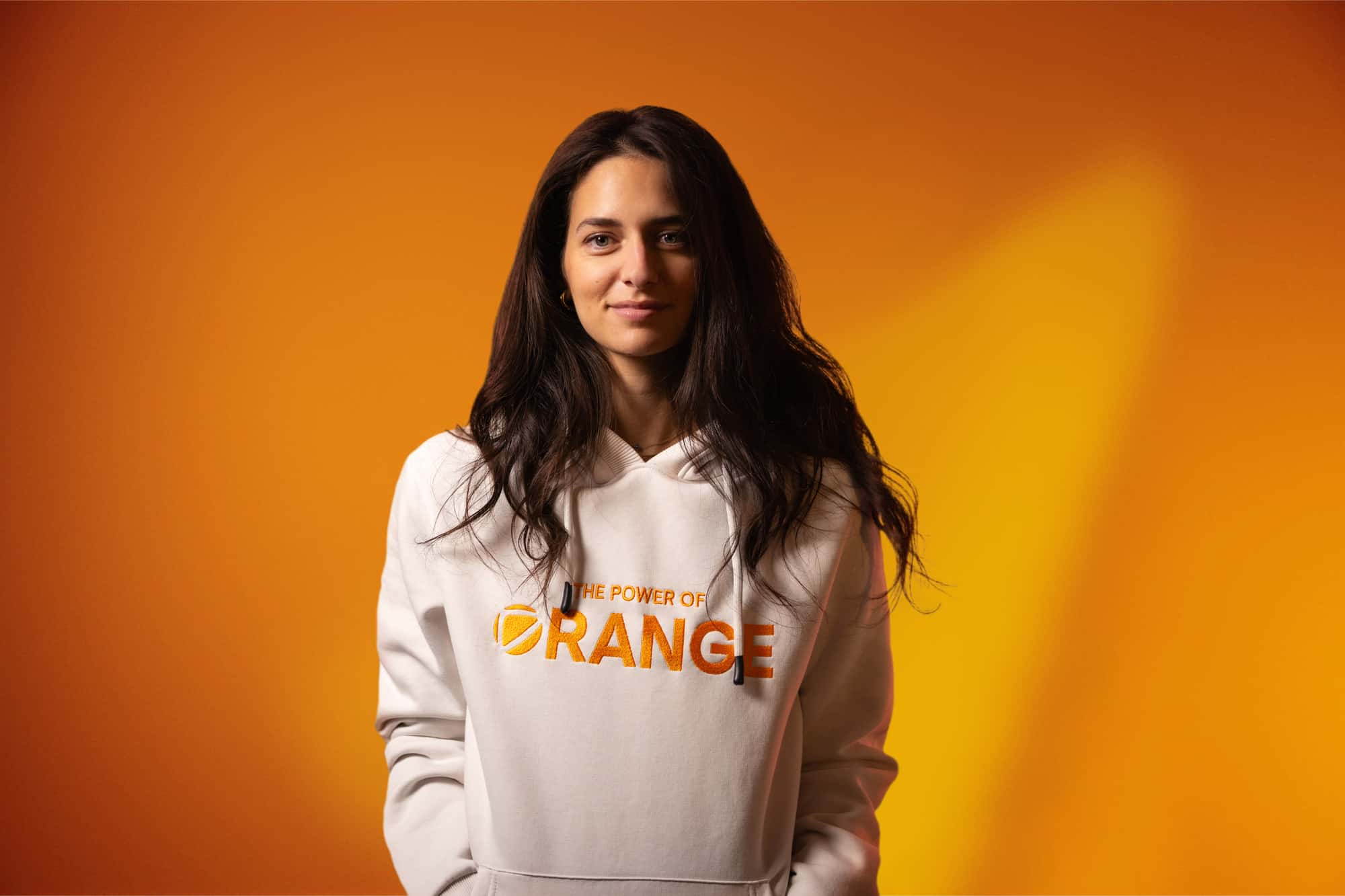 power_of_orange_hoodie_white2024 (1)